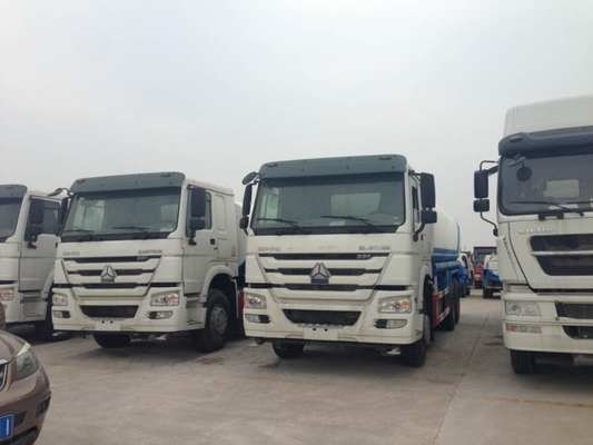 Camion di serbatoio di combustibile di Sinotruk Howo7 di lunga vita 20M3 20000L 6x4 con la pompa ed i tubi
