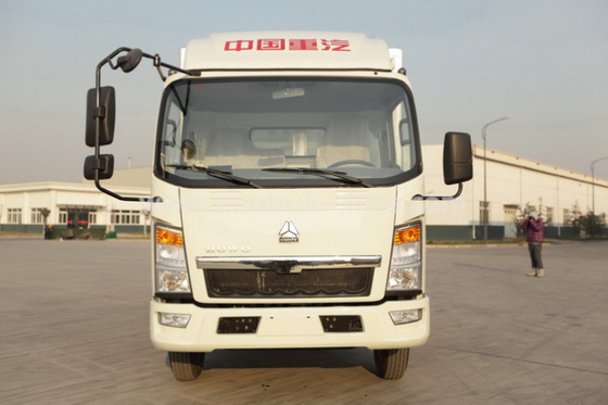 camion durevole di bassa potenza 4x2 del contenitore di congelatore 10T per trasporto del latte e della carne