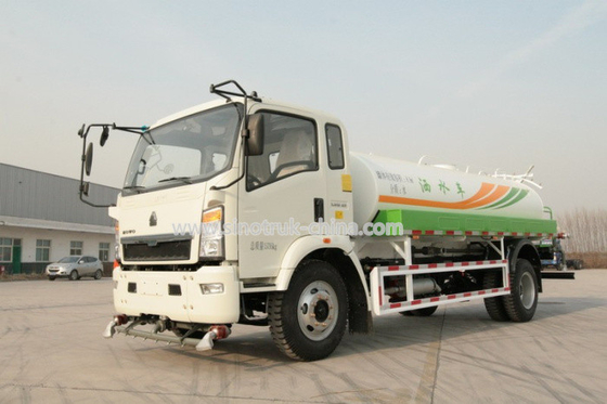 Tipo dimensioni 5995 x 2050 x 2350mm del combustibile diesel del camion dello spruzzatore dell'acqua RHD/di LHD 4X2 5CBM