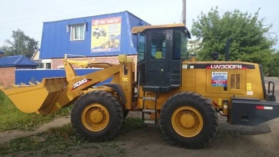 Il macchinario 92kw della costruzione pesante di LW300FN 10t ha valutato il potere con approvazione di iso ccc