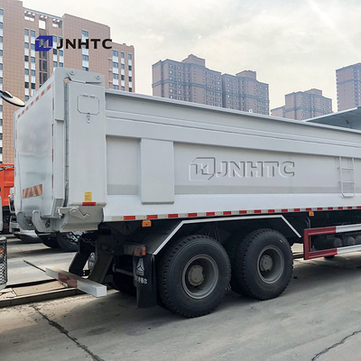 Howo Nuovo 6X4 10 pneumatici Diesel manuale camion pesante con cappello con motore Weichai Euro 2 standard di emissioni sterzo sinistro
