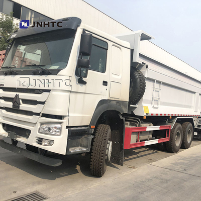 Howo Nuovo 6X4 10 pneumatici Diesel manuale camion pesante con cappello con motore Weichai Euro 2 standard di emissioni sterzo sinistro