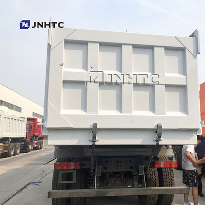 Howo Nuovo 6X4 10 pneumatici Diesel manuale camion pesante con cappello con motore Weichai Euro 2 standard di emissioni sterzo sinistro