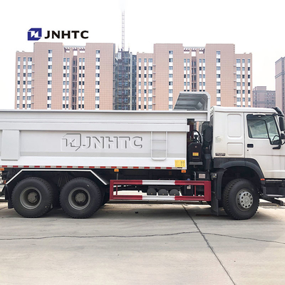 Howo Nuovo 6X4 10 pneumatici Diesel manuale camion pesante con cappello con motore Weichai Euro 2 standard di emissioni sterzo sinistro