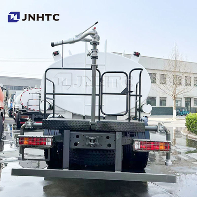 Prezzi bassi Sprinkler Tank Truck HOWO Water Tank Trucks 6X4 400HP Per l'acqua potabile Spedizione di deposito