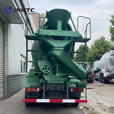 Hot HOWO Camion per la miscelazione del calcestruzzo 6x4 10 ruote Capacità Camion per la miscelazione del cemento Camion per la pompa del miscelatore del calcestruzzo montato