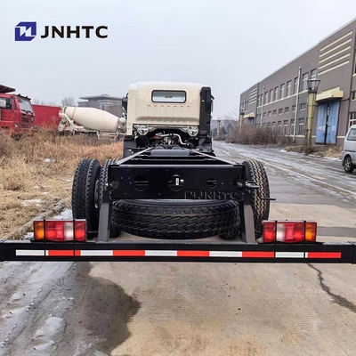 Nuovo telaio del camion di scarico Sinotruk 4X2 camion leggero Howo camion telaio in vendita