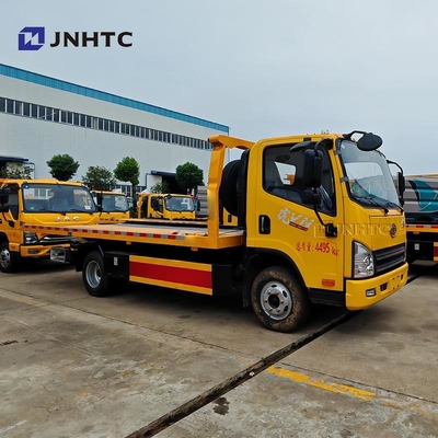 FAW Flatbed Wrecker 4*2 3tons 5 Ton 160HP Road Recovery Wrecker Truck Buono prezzo