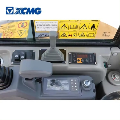 Prezzo economico XCMG XE35E 3 tonnellate mini escavatore idraulico multifunzionale 2,8 tonnellate piccolo escavatore per giardino