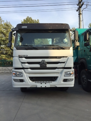 Serbatoio di combustibile pesante della ruota 336HP 400L di Sinotruk Howo 4x2 6 del camion del motore primo