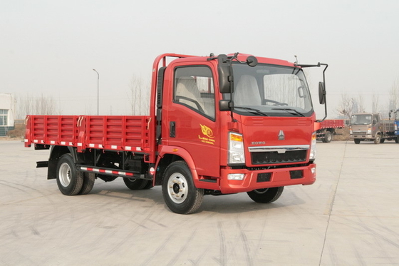 L'annuncio pubblicitario di bassa potenza ZZ1047E2815B180 trasporta l'euro su autocarro II 120hp del camion del carico della luce di HOWO 4X2