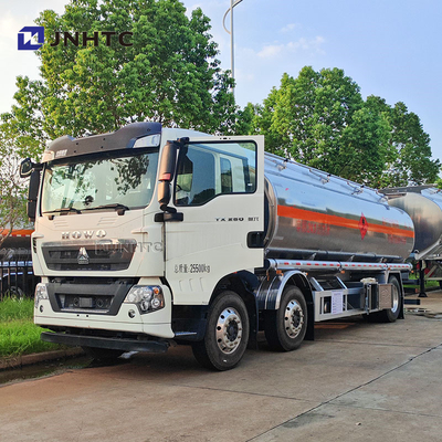 SINOTRUK HOWO Cisterna del carburante Cisterna del petrolio Cisterna del camion Cisterna del camion con 25cbm Full Trailer