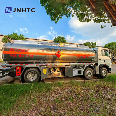 SINOTRUK HOWO Cisterna del carburante Cisterna del petrolio Cisterna del camion Cisterna del camion con 25cbm Full Trailer