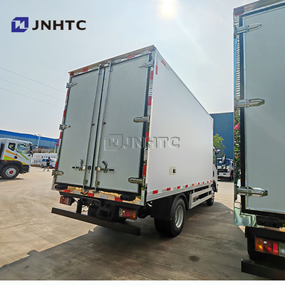 ISUZU 10 tonnellate carico utile 4x2 6x4 Box Van Cargo Truck con motore 205hp 240hp