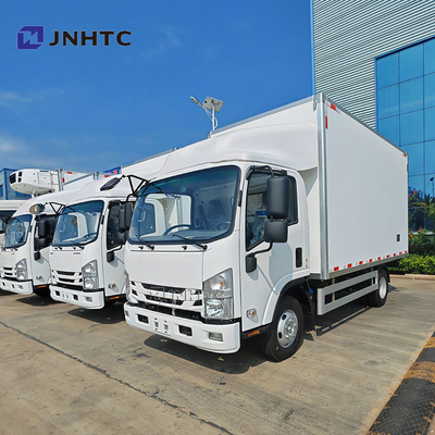 ISUZU 10 tonnellate carico utile 4x2 6x4 Box Van Cargo Truck con motore 205hp 240hp