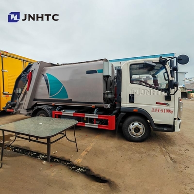 HOWO Camioneria della spazzatura 4X2 5CBM 105CBM Compattatore della spazzatura Camioneria della spazzatura