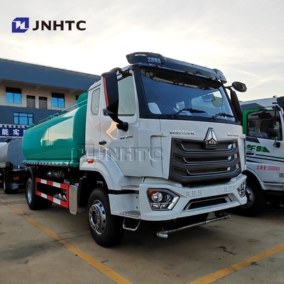 HOWO NX Camion cisterna dell'acqua 6X4 336HP 20m3 Camion cisterna degli sprinkler in vendita