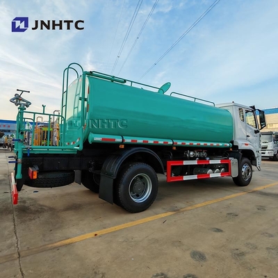HOWO NX Camion cisterna dell'acqua 6X4 336HP 20m3 Camion cisterna degli sprinkler in vendita