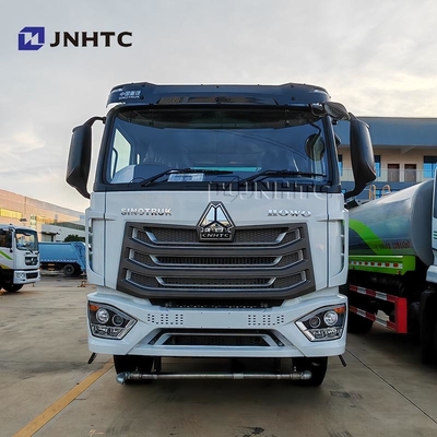 HOWO NX Camion cisterna dell'acqua 6X4 336HP 20m3 Camion cisterna degli sprinkler in vendita
