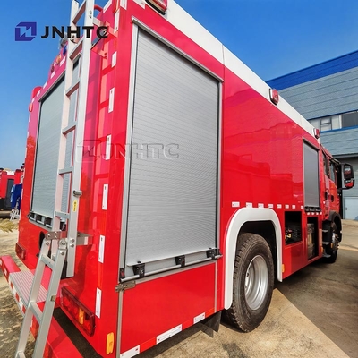 Good Quality Howo Fire Truck 5 tonnellate di Acqua e Spuma Serbatoio Truck antincendio in vendita