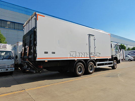 Nuovo Sinotruk 20 tonnellate camion frigorifero con piastra di coda idraulica frutta e verdura di mare fresco-conservazione camion