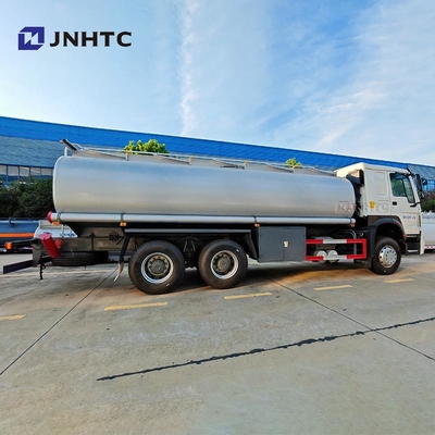 Howo Camion petrolifero 6X4 340 CV 30000 litri Trasporto di carburante Camion petrolifero