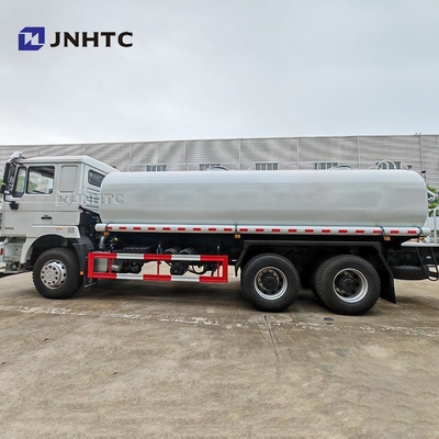 Nuovo camion SHACMAN per il trasporto idrico 6*4 tipo 20CBM per la pulizia stradale