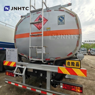 Nuovo Shacman M3000 Oil Tank Truck 6*4 340hp-400hp Per il trasporto di petrolio Fuel Truck
