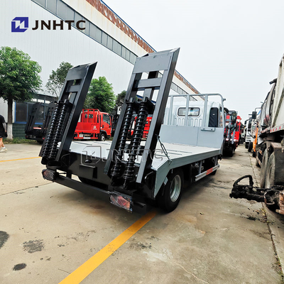 Vendita calda Light Duty 4x2 6 tonnellate LHD Cina Flatbed Rollback Road Wreckers