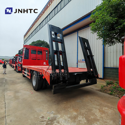 HOWO Piccolo camion a letto basso 4x2 container autocarro a letto piatto prezzo