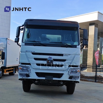 HOWO 4X2 340HP Intelligent Bitumen Spreader Equipaggiamento per la spruzzatura di asfalto