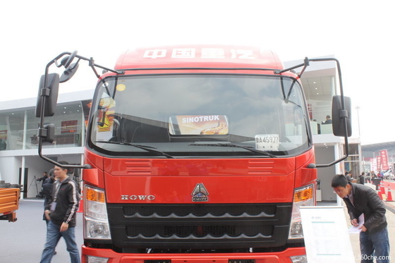Camion dell'annuncio pubblicitario della luce di velocità massima di 95 km/ora 12 tonnellate di forte progettazione del asse posteriore del carico nominale