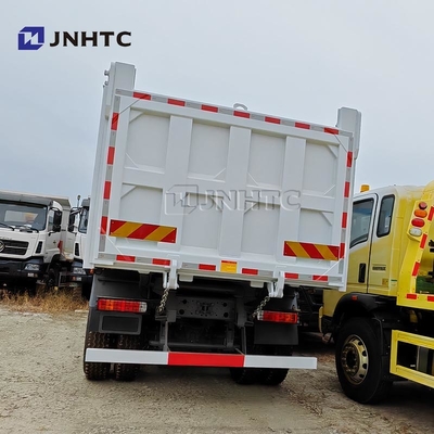 HOWO Camion a cappello 6x4 guida 340 CV 10 ruote Diesel Dump Truck in vendita