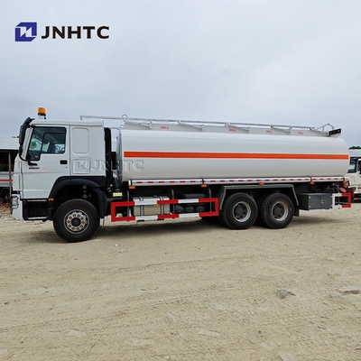 Howo Camion petrolifero 6X4 400 CV 30000 litri Camion petrolifero di trasporto di carburante