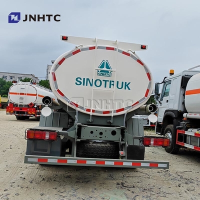 Howo NX Water Anker Truck 4x2 200-380hp Drive Wheel Sprinkler Tank Truck Buon prezzo
