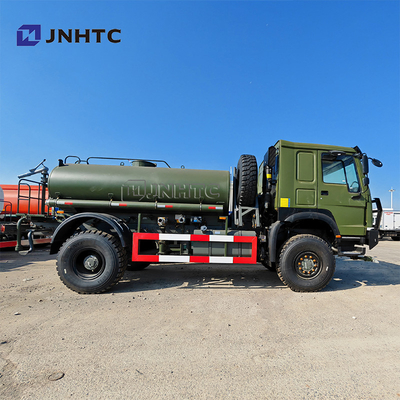 Howo Camioni cisterna petrolifera 4X4 a trazione integrale Camioni cisterna carburanti