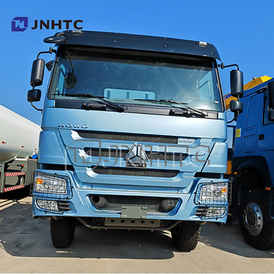 Sinotruk Howo Cargo Truck 8x4 25 tonnellate 380hp Fence cargo truck