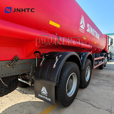 Howo NX Camion petrolifero 8X4 400 CV 30000 litri Trasporto carburante Camion petrolifero