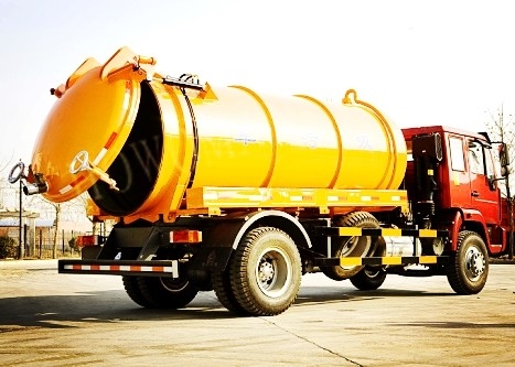 Assi anteriori diesel del camion HF7 di aspirazione della fogna di colore giallo SINOTRUCK 6M3