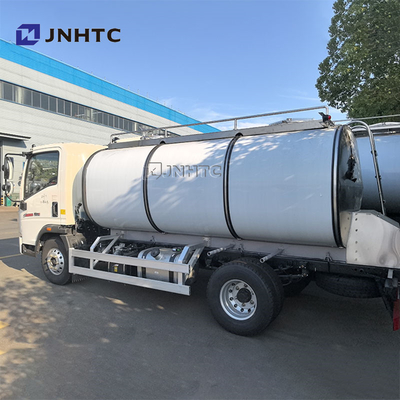 HOWO 8cbm Fuel Tanker Truck Light Duty Oil Tank Truck Mobile Refueling Truck Aluminium Fuel Tanks in vendita