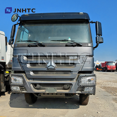 Howo Oil Tank Truck 6x4 380hp Capacità 10 ruote 20000 litri Alto tenore di acciaio Fuel Tank Truck
