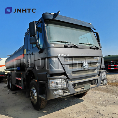 Howo Oil Tank Truck 6x4 380hp Capacità 10 ruote 20000 litri Alto tenore di acciaio Fuel Tank Truck