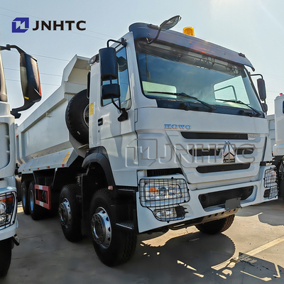 HOWO Camion a gomma 8x4 8x8 Guida 371 CV 400 CV 12 ruote Camion a gomma diesel