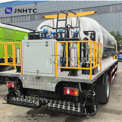 HOWO Macchine per la costruzione stradale distributore automatico di asfalto distributore di bitume camion di spruzzo di asfalto
