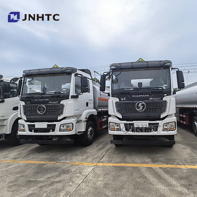 Shacman M3000 Oil Tank Truck 6x4 25CBM Fuel Tank Truck 380HP Shacman Oil Tanker Truck in vendita