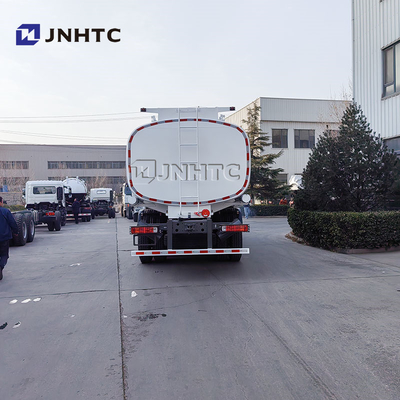 Vendita a caldo di alta qualità Sinotruk Howo Cisterna petrolifera 10000 litri 20000 litri Cisterna di carburante