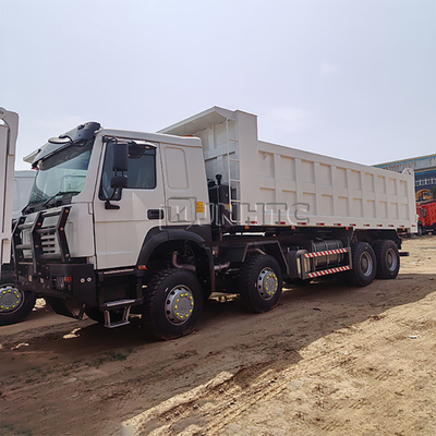 Spedizione gratuita Camion spazzatura 40 metri cubi Euro 2/3 Girare a destra Camion spazzatura pesante 8X4 8X8 12 ruote Camion spazzatura diesel