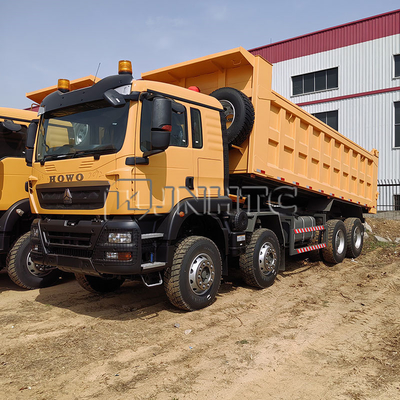 Sinotruck HOWO Tx Dumper Truck 8X4 371HP 12 ruote 40tone a guida a destra