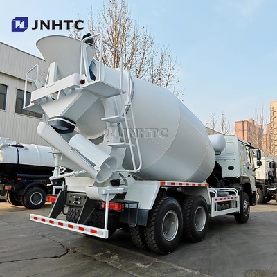 HOWO 6X4 8X4 Miscelatore di cemento Serbatoio pompa costruzione per la costruzione del camion miscelatore