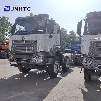 SINO Howo NX 8x4 Heavy Duty 12 ruote Cargo Dump Truck Chassis senza secchio